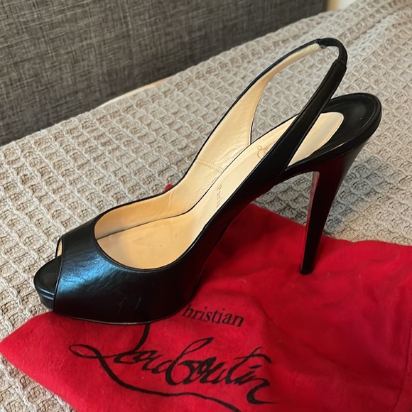Christian Louboutin Black  Leather  Peep Toe Slingback Sandals 40.5 - Picture 11 of 12